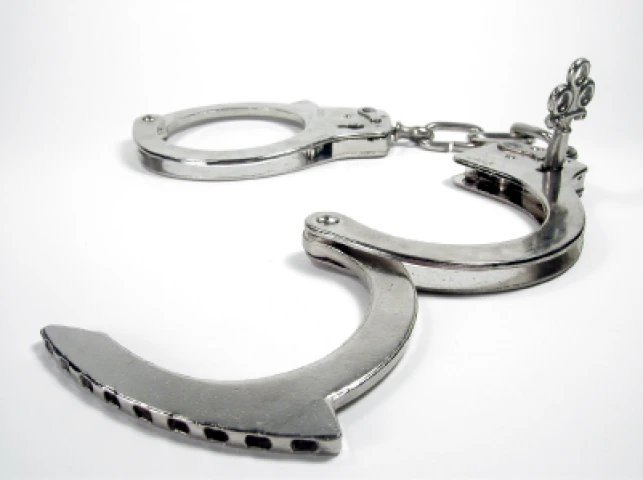 handcuffs-1